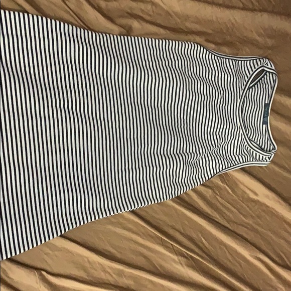 Stripe maxi dress size medium - Picture 4 of 5